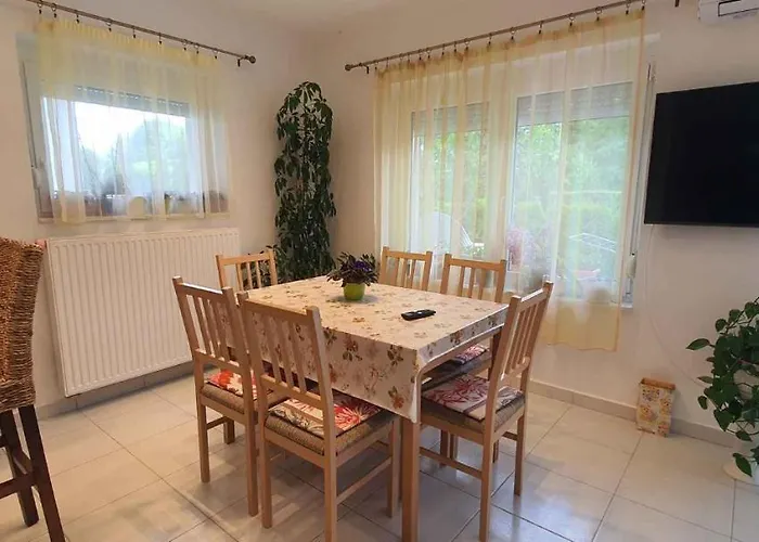 In - Balaton 39648 * Keszthely